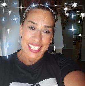 Meet your Posher, Sendy